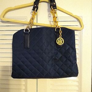 Tommy Hilfiger quited purse